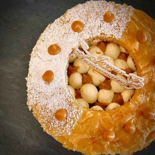 Mille - Feuilles Vanille péï et Caramel - Pâtisserie artisanale | Augustine Pâtisserie - Augustine Pâtisserie