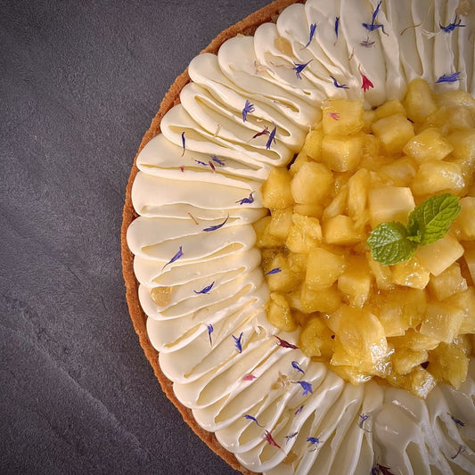 Tarte Ananas - Coco – Création de Saison - Pâtisserie artisanale | Augustine Pâtisserie - Augustine Pâtisserie